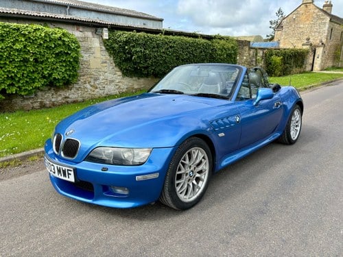 2003 BMW Z3 3.0i Individual 5 speed