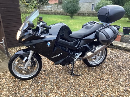 2011 BMW F800ST