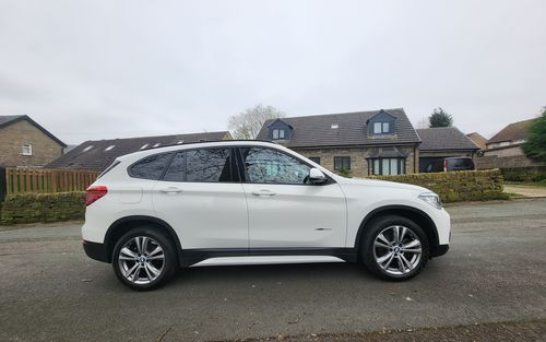 2017 BMW X1 (picture 1 of 17)