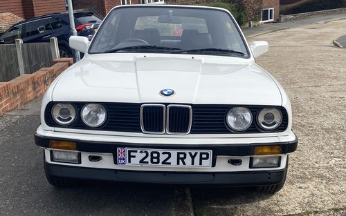 1989 BMW 3 Series E30 (1984-1991) 320i (picture 1 of 10)