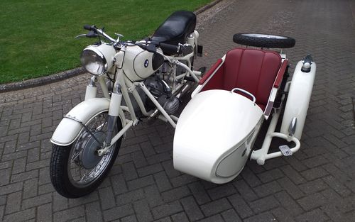 1964 BMW R60/2 (picture 1 of 6)