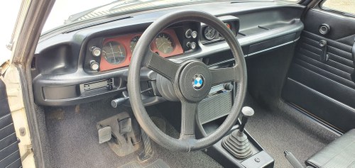 1974 BMW 2000CS - 8