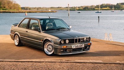 1988 BMW E30 320is