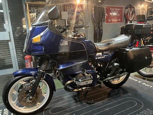 1989 Very special BMW R100RT VENDIDO