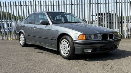1994 BMW 318i (E36) Saloon 8,000 miles