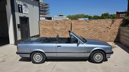 1992 BMW 3 Series E30 (1984-1991) 320i