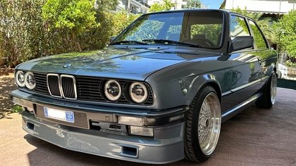 1984 BMW 3 Series E30 (1984-1991) 318i