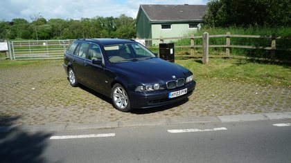 2003 BMW 5 Series E39 (1997-2003) 525i