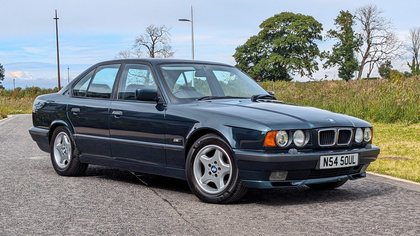 1995 BMW 5 Series E34 540i