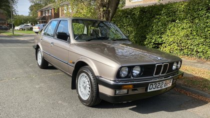 1987 BMW 3 Series E30 (1984-1991) 320i