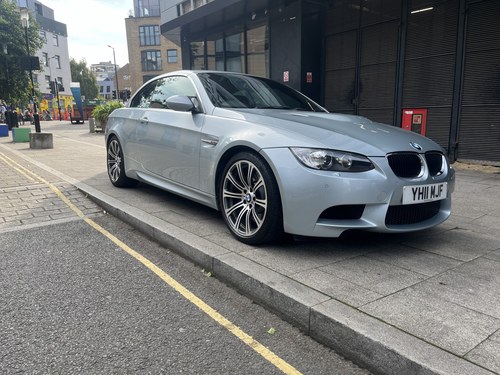 2011 BMW M3 E93 (2007-2013)