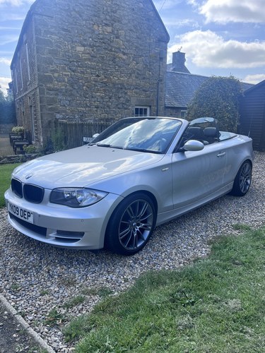 2009 BMW 1 Series E88 (2008-2013) 118d
