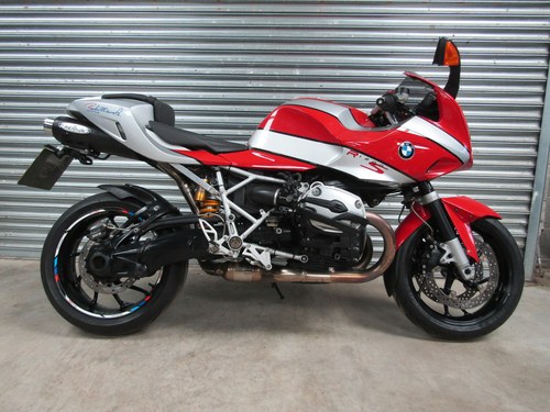 BMW R1200S 2006 76,894 miles