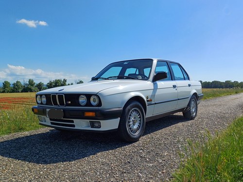 1989 BMW 320 IS E30