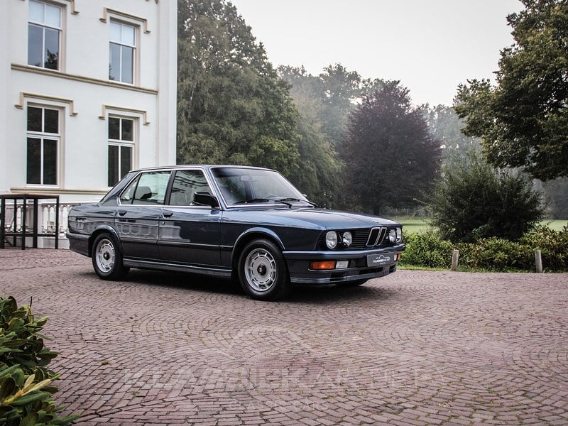 Beautiful driverscar, this 1986 BMW M535i