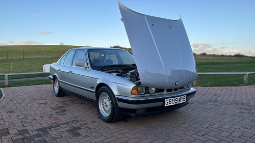 1989 BMW 5 Series E34 525i