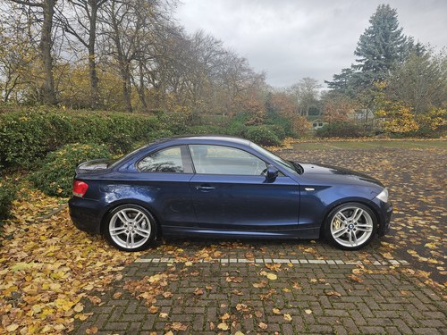 2011 BMW 1 Series E82 135i (Birds Conversion)