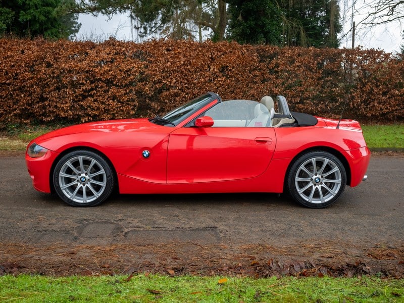 BMW Z4 2.2 Manual