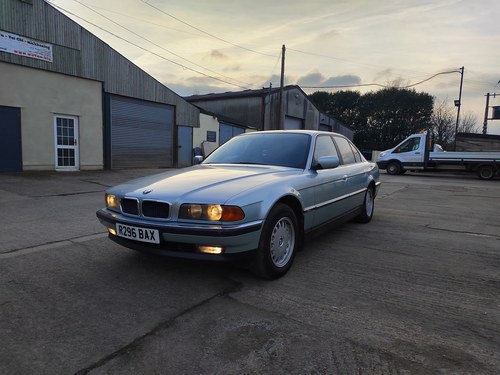 1998 BMW 7 Series E38 728i