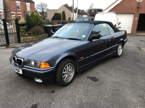 1999 BMW 3 Series E46 323i