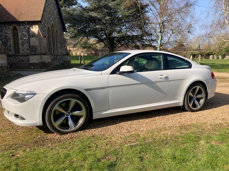 2010 BMW 6 Series - 2 2010 BMW 6 Series - 2