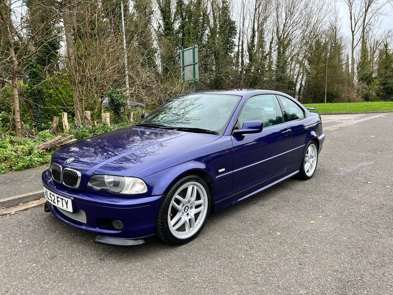 Rapid Classics: Eine Suche. Alle Oldtimer. 24 » Rapid Classics: Eine Suche. Alle Oldtimer. 2002 BMW 3 Series E46 330Ci Clubsport