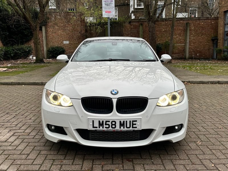 Rapid Classics: Eine Suche. Alle Oldtimer. 22 » Rapid Classics: Eine Suche. Alle Oldtimer. 2008 BMW 3 Series E93 335i