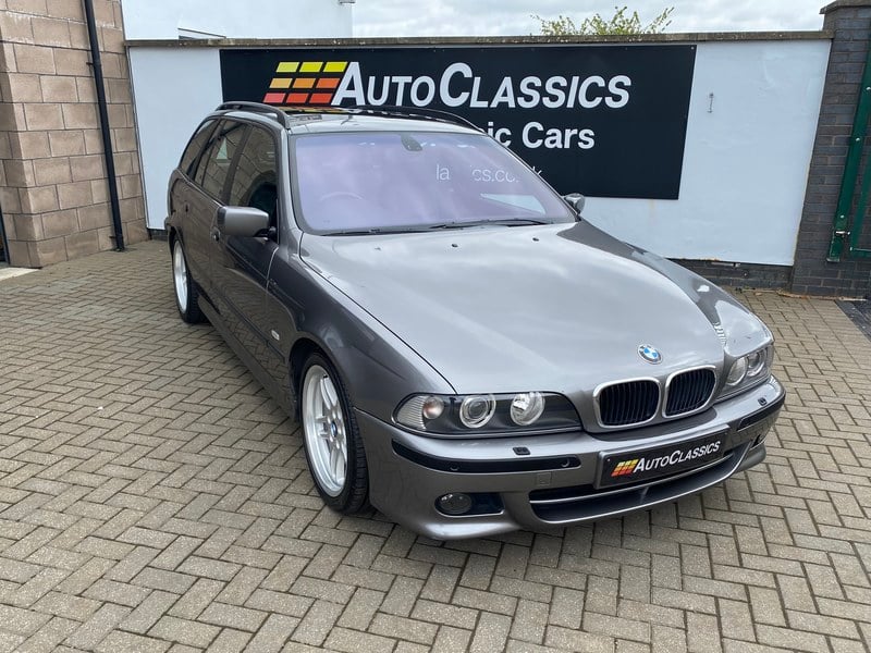 Rapid Classics: Eine Suche. Alle Oldtimer. 16 » Rapid Classics: Eine Suche. Alle Oldtimer. BMW 525i M Sport Touring Auto 2003 90,000 Miles History