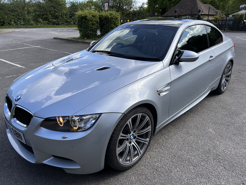 Rapid Classics: Eine Suche. Alle Oldtimer. 21 » Rapid Classics: Eine Suche. Alle Oldtimer. 2013 BMW M3 E92