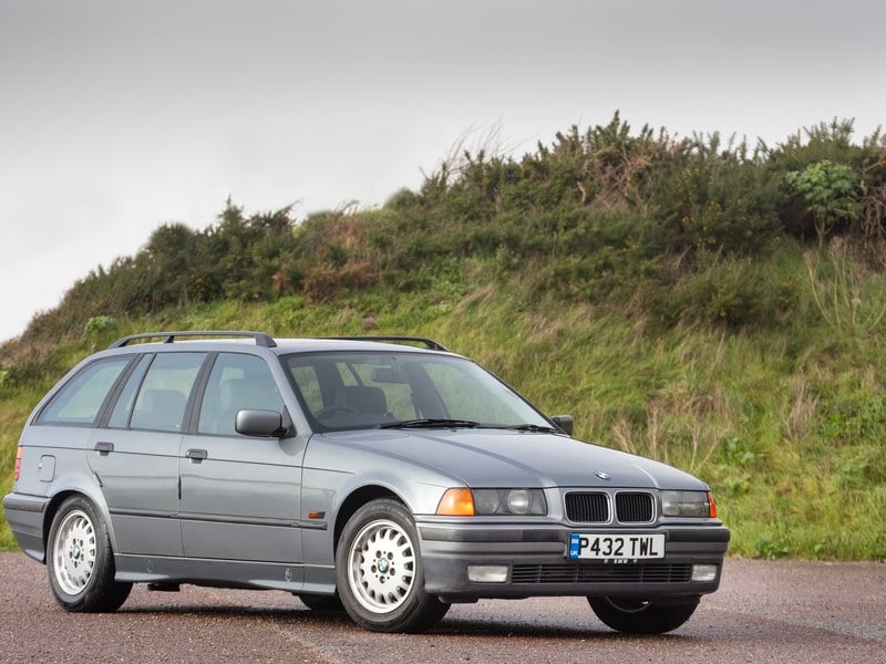 1992 BMW 3 Series Red Manual 5 Speed Right Hand Drive In Sole Street 1992-bmw-3-series-red-manual-5-speed-right-hand-drive-in-sole-street