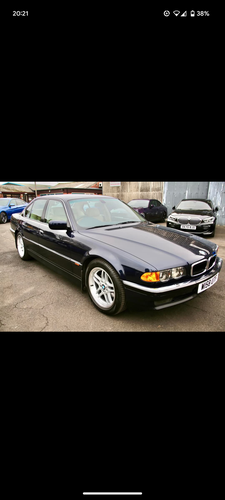 2000 BMW 7 Series E38 735i
