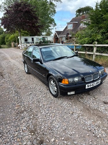 1996 BMW 3 Series E36 328i manual saloon cosmo black