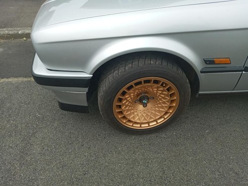 1991 BMW 3 Series 318is E30 A vendre