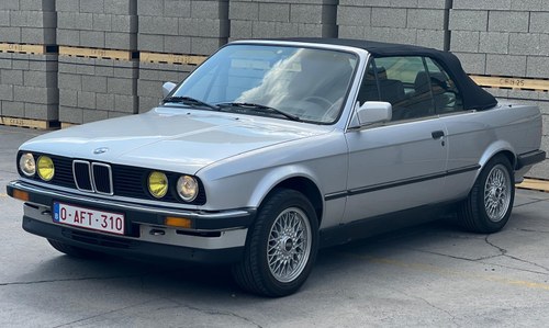 1990 BMW 3 Series E30 325i