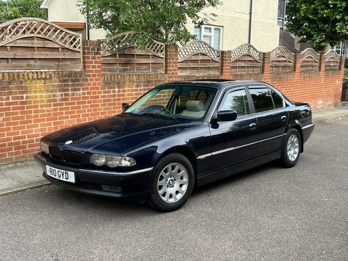 1999 BMW 7 Series E38 728i