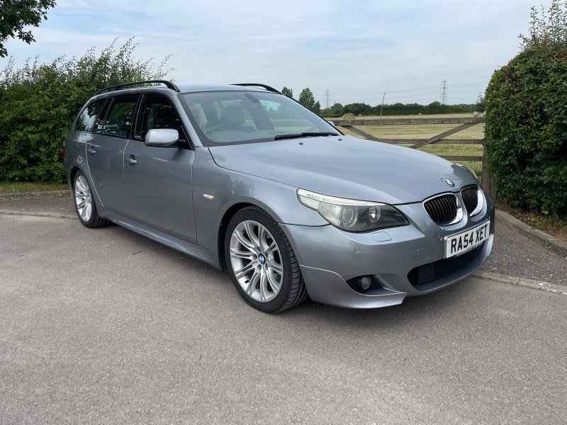 2004 BMW 545i M SPORT