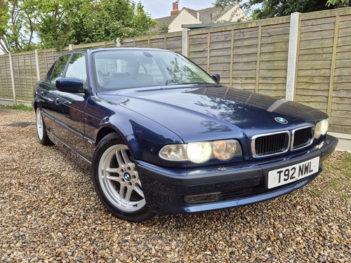 1999 BMW 7 Series E38 740i