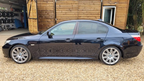 2007 BMW 5 Series E60 550i