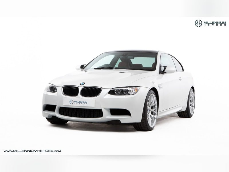 BMW E92 M3 COMPETITION // MINERAL WHITE // FOX RED LEATHER
