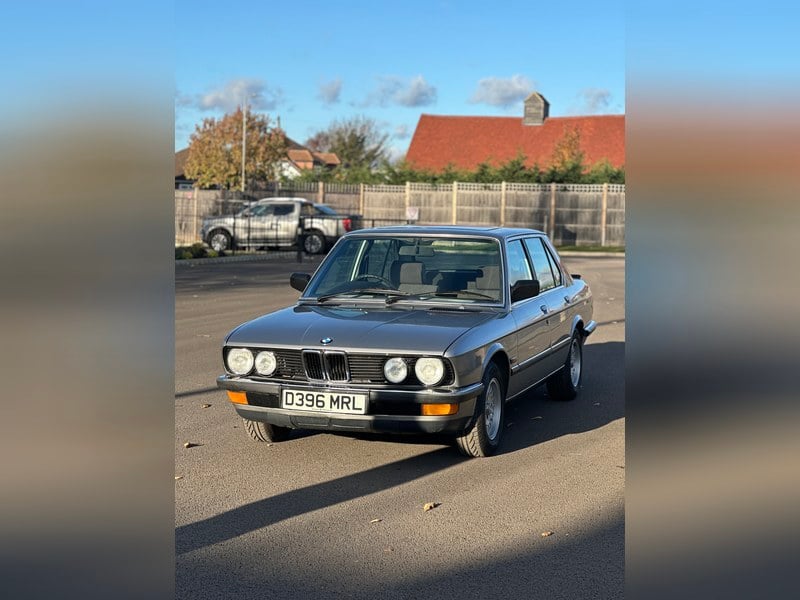 1987 BMW 5 Series E28 525i