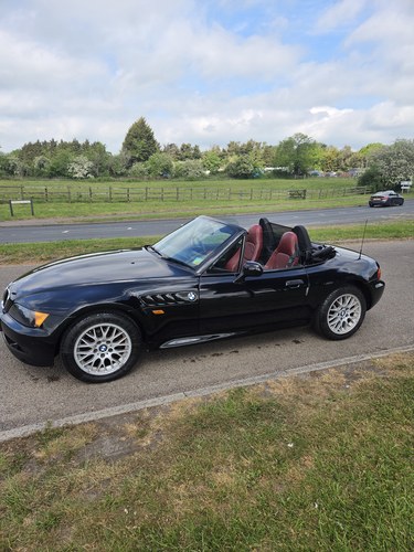 1999 BMW Z3 E36/7 1.9i 140 hp 36950 miles.