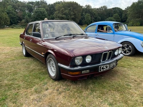 1986 BMW 5 Series E28 520i