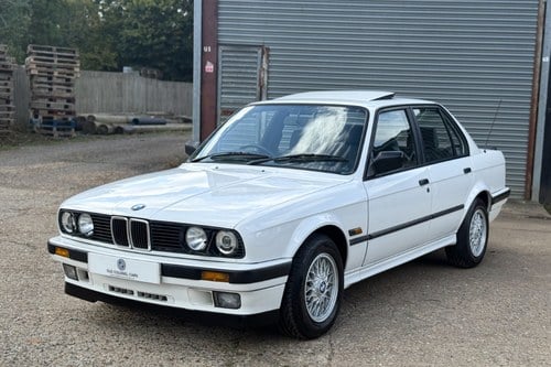 1991 BMW E30 325i SE Saloon Auto - Only 61k Miles À venda