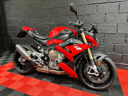 2022 BMW S 1000 R Sport Te koop