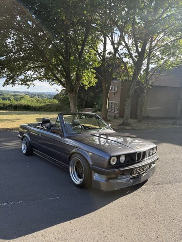 BMW 3 Series E30 325i