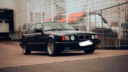 BMW 5 Series E34