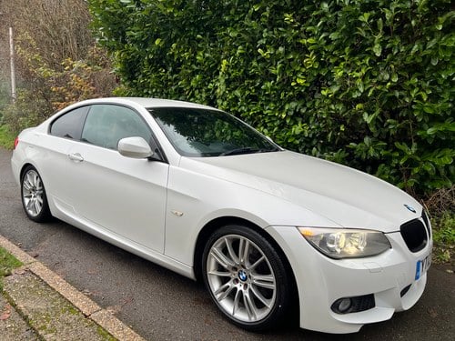 BMW 330i M Sport Coupe LCi Manual | 2012 | 83k | High Spec VENDU