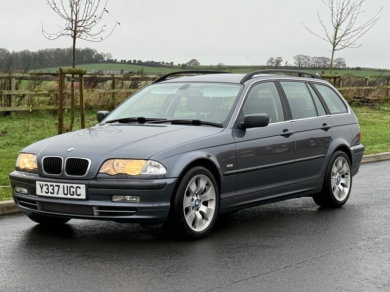 2001 BMW 3 Series E46 330i Touring