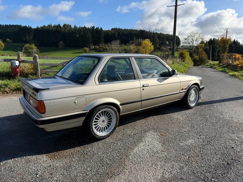 1990 BMW 3 Series 325i E30