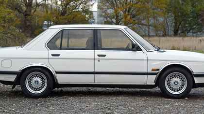 BMW 5 Series E28